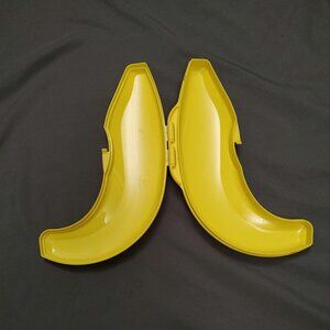 TUPPERWARE, banana keeper